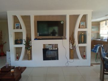 Venta Hermosa Casa, sector Armenia 1, valle de los Chillos.
