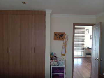 Venta Hermosa Casa, sector Armenia 1, valle de los Chillos.