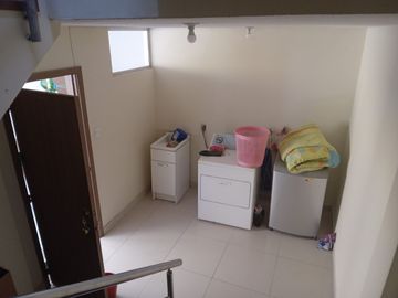 Venta Hermosa Casa, sector Armenia 1, valle de los Chillos.