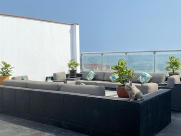 VENTA DE CASA AMPLIA TERRAZA VISTA AL MAR PUNTA NEGRA