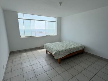 VENTA DE CASA AMPLIA TERRAZA VISTA AL MAR PUNTA NEGRA