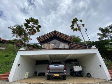 Venta Casa Finca en Lago Calima