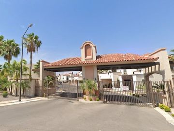 CASA EN VENTA   ** NO SE ACEPTA NINGUN TIPO DE CREDITOS ** VILLA FLORENCIA, HERMOSILLO, SONORA, 4 RECAMARAS, 3 BAÑOS, 2 ESTACIONAMIENTO.  -CAMT