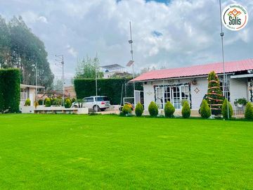 CASA DE CAMPO AMOBLADA EN CERRILLO, LOS BAÑOS DEL INCA, CAJAMARCA