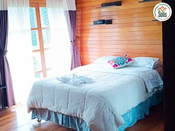 CASA DE CAMPO AMOBLADA EN CERRILLO, LOS BAÑOS DEL INCA, CAJAMARCA