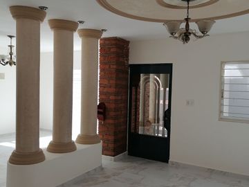 CASA EN VENTA EN MORELIA COLONIA DEFENSORES DE PUEBLA