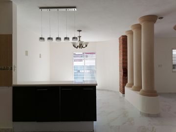 CASA EN VENTA EN MORELIA COLONIA DEFENSORES DE PUEBLA