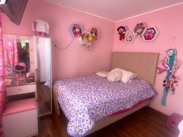 Venta De Amplio Dúplex En Urbanización El Rosario I – Cerro Colorado