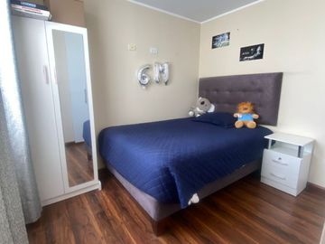 Venta De Amplio Dúplex En Urbanización El Rosario I – Cerro Colorado