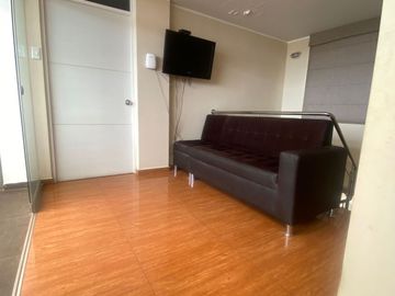 Venta De Amplio Dúplex En Urbanización El Rosario I – Cerro Colorado