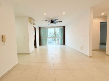 DEPARTAMENTO DE 3 RECAMARAS EN VENTA EN CANCUN CONDOMINIO PRIVADO UBICADO EN CANCUN CENTRO SM 44