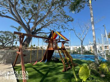 CASA DE 5 RECÁMARAS FRENTE A NUEVO VALLARTA FLAMINGOS - ENTREGA INMEDIATA