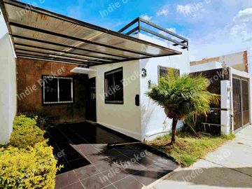 Casa de 1 Nivel en Coto Privado – Ubicación Estratégica y Funcionalidad