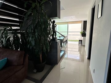 ¡Tu Casa Ideal en Venta en Queretaro Juriquilla Te Está Haciendo Ojitos! Ven y Conócela Vig.24