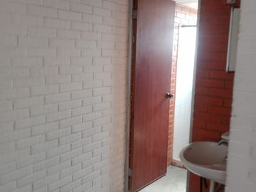 DEPARTAMENTO EN COLONIA EL PARAISO, IZTAPALAPA.