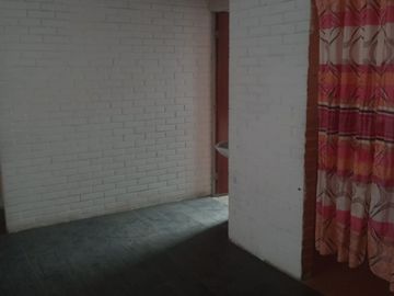 DEPARTAMENTO EN COLONIA EL PARAISO, IZTAPALAPA.
