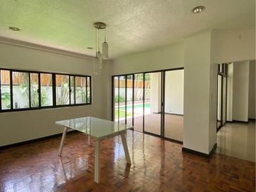 4BR House  with Swimming Pool for Sale  in Dasmarinas Village Makati City