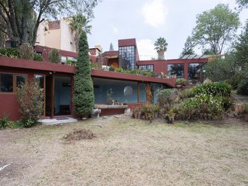 VENTA DE RESIDENCIA EN DESIERTO DE LOS LEONES