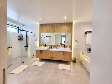 For Sale: Mahogany Place One - 4 Bedroom Ultra Modern House at Acacia Estates (Direct Buyers Only) Taguig, 4BR, McKinley Hill Village, Forbes Park