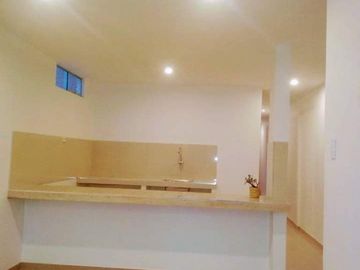 VENTA DEPARTAMENTO EN SEGUNDO PISO MUY CERCA DE AVENIDA ZARUMILLA EN CHICLAYO