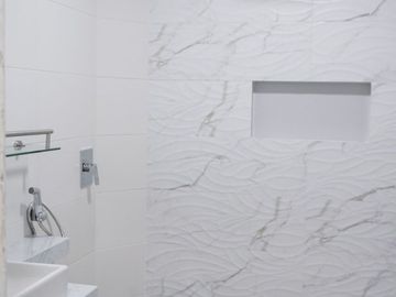 CASA EN VENTA DE ESTRENO EN URB. PORTOFINO