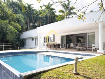 SE VENDE HERMOSA CASA EN CERRITOS PEREIRA