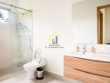 SE VENDE HERMOSA CASA EN CERRITOS PEREIRA
