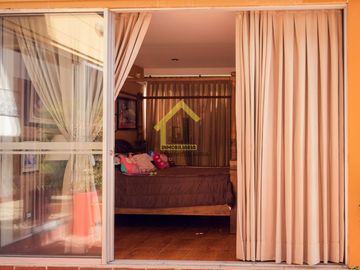 SE VENDE LUJOSA CASA CAMPESTRE EN CERRITOS PEREIRA