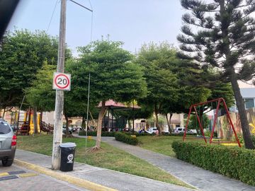 CASA EN VENTA URB. PORTAL AL SOL , VIÀ A LA COSTA