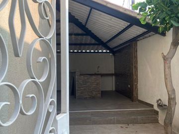 CASA EN VENTA URB. PORTAL AL SOL , VIÀ A LA COSTA