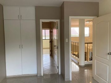 CASA EN VENTA URB. PORTAL AL SOL , VIÀ A LA COSTA