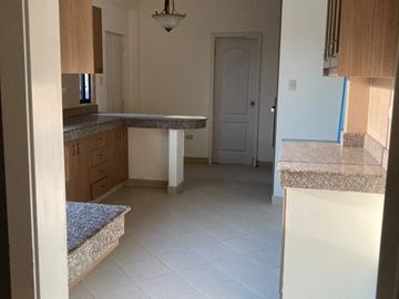 CASA EN VENTA URB. PORTAL AL SOL , VIÀ A LA COSTA