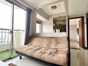 SEWA TAHUNAN 2BR LANTAI TINGGI 56m2 APARTEMEN FURNISHED WATERPLACE RESIDENCE