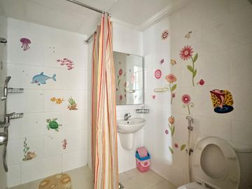 SEWA TAHUNAN 2BR LANTAI TINGGI 56m2 APARTEMEN FURNISHED WATERPLACE RESIDENCE