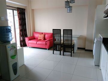 SEWA TAHUNAN WATERPLACE RESIDENCE 2BR 56m2 FURNISHED SIAP HUNI LANTAI SEDANG