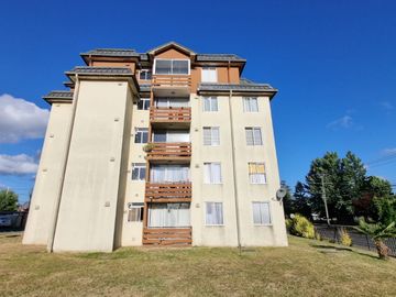 Excelente Departamento Condominio Lomas del Río 2