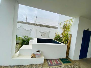 VENDO HERMOSA CASA EN BALLENITA