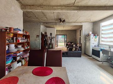 asa en venta ubicada en el poblado de Santiago Tepetlapa en la carretera Tepoztlán-Yautepec