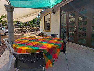 asa en venta ubicada en el poblado de Santiago Tepetlapa en la carretera Tepoztlán-Yautepec