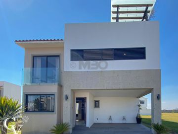 CASA, RESIDENCIA EN VENTA EN METEPEC