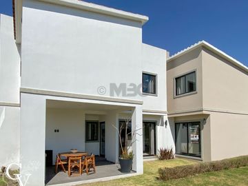 CASA, RESIDENCIA EN VENTA EN METEPEC