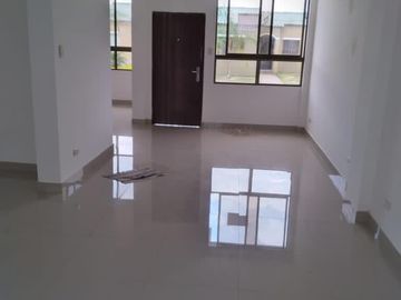 Casa en venta, Urb. Villa Club - La Aurora