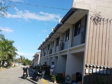 CALAMBA HEIGHTS 7 -  END UNIT  TOWNHOUSE FOR SALE ( FORECLOSED )