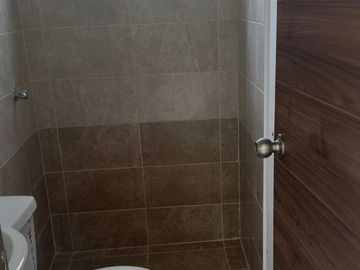 Casa en venta, Urb. Villa del Rey -  La Aurora