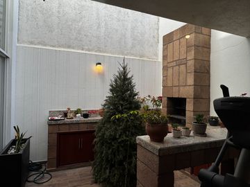 Casa en Venta en Villa Magna con 4 recamaras