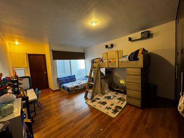 Casa en Venta en Villa Magna con 4 recamaras