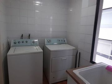 En Venta De Oportunidad Departamento Cómodo - Sector La Carolina