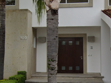 CASA A LA VENTA EN CUMBRES DL LAGO, JURIQUILLA, QUERETARO, REMATE ADJUDICADO