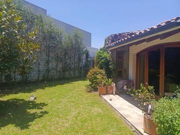 Vendo Hermosa Casa Tipo Quinta – Una Sola Planta Tumbaco