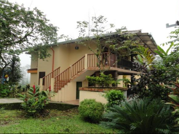 En Venta Hostería Turística Noroccidente Ecuador